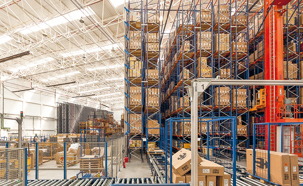 The bike manufacturer BH Bikes automates the storage of pallets and boxes in its new logistics centre